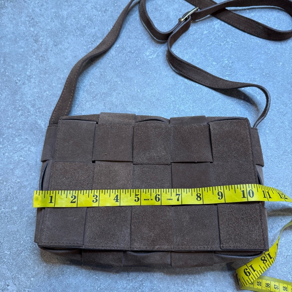 Isadora Woven Suede Leather Made in Italy Crossbody Purse in brown mousse - Picture 9 of 11